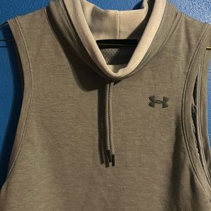 NWOT Under armor workout top size small